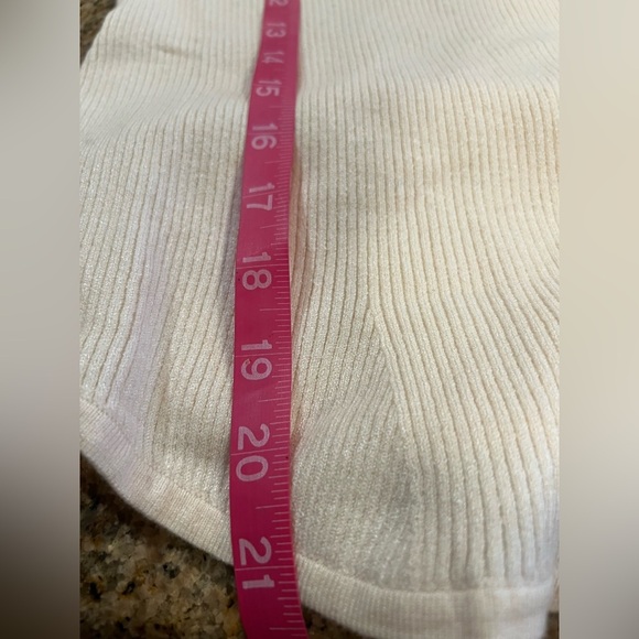 LOVE BONITO Knit Fitted Sweetheart Top bell sleeves size XL/US 10 NWT - Picture 10 of 10